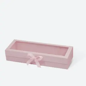 صندوق هدايا مغناطيسي F3 باللون الوردي الداكن مع شريط ونافذة