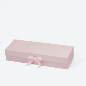 Caja de regalo magnética rosa intenso F3 con cinta
