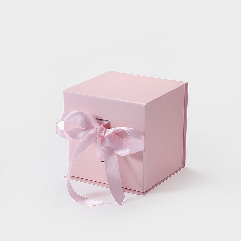 Small Cube Pink Magnetic Gift Box with Ribbon - Geotobox